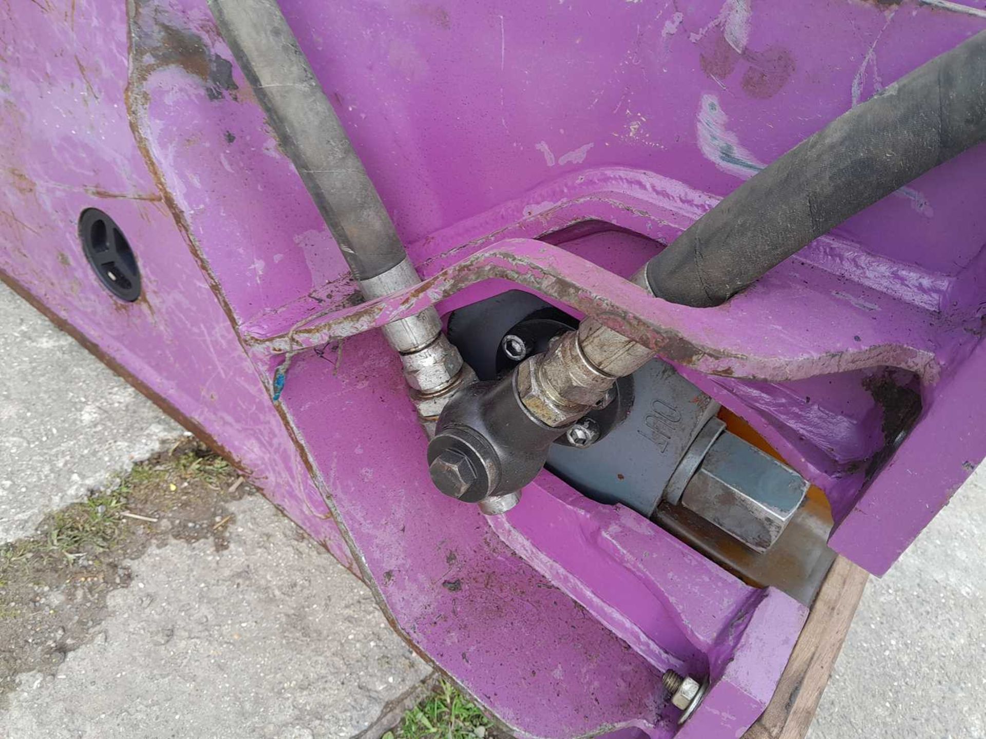 Prodem Hydraulic Breaker to suit 13 Ton Excavator - Image 8 of 9