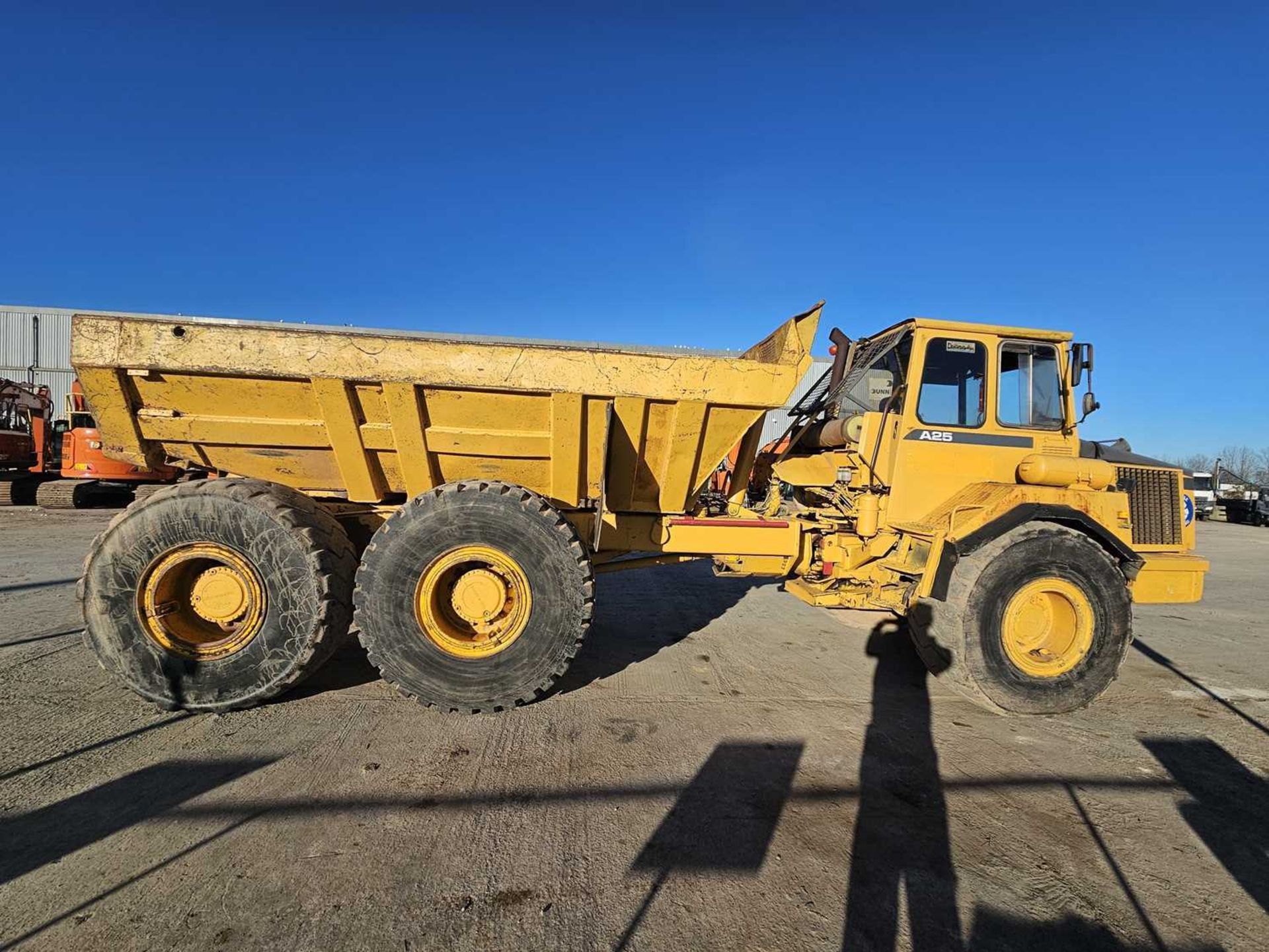 Volvo A25 6x6 Articulated Dumptruck, Reverse Camera - Image 7 of 27