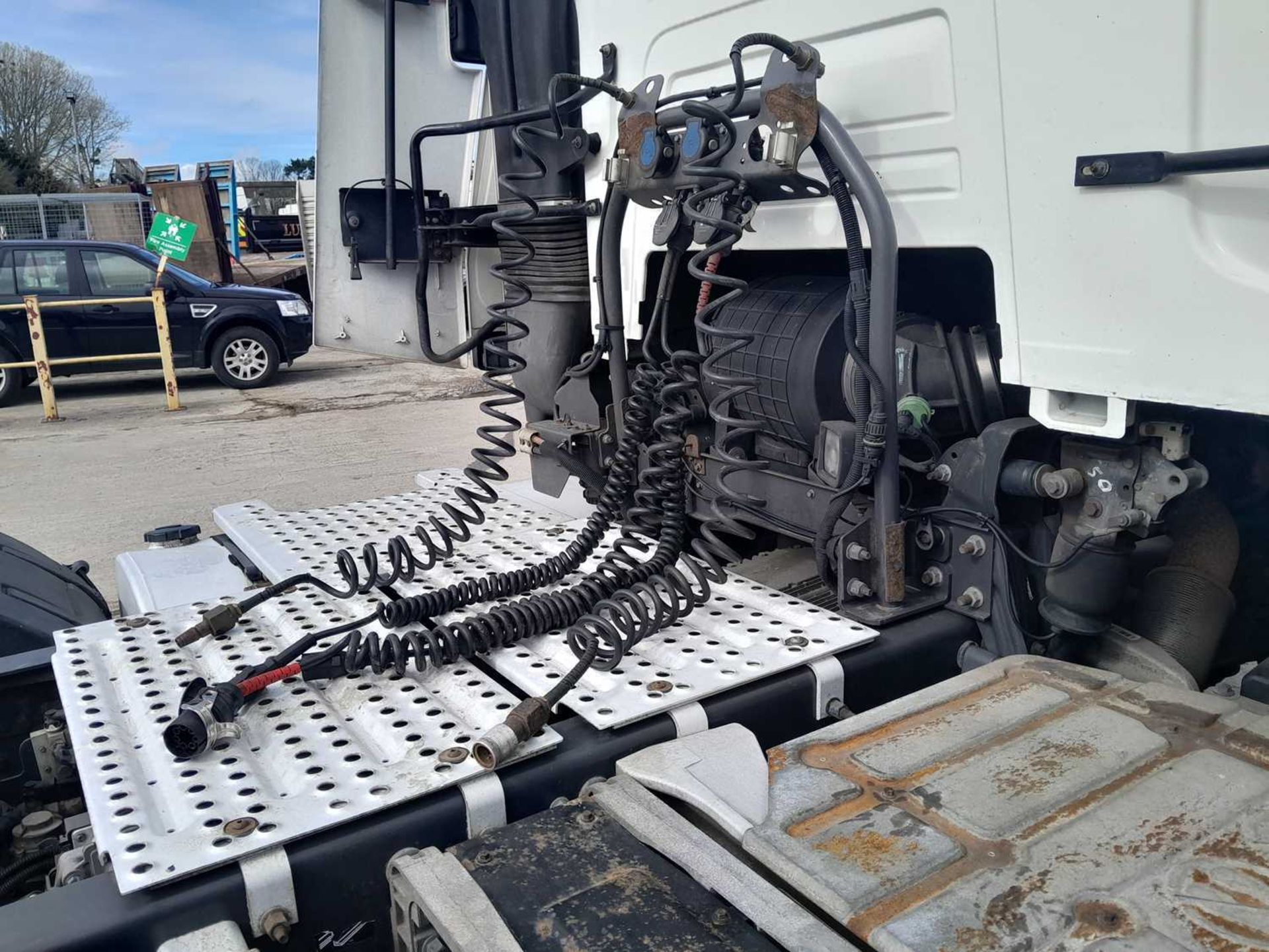 2015 Renault T460 6x2 Midlift, Automatic Gear Box, A/C - Image 11 of 22