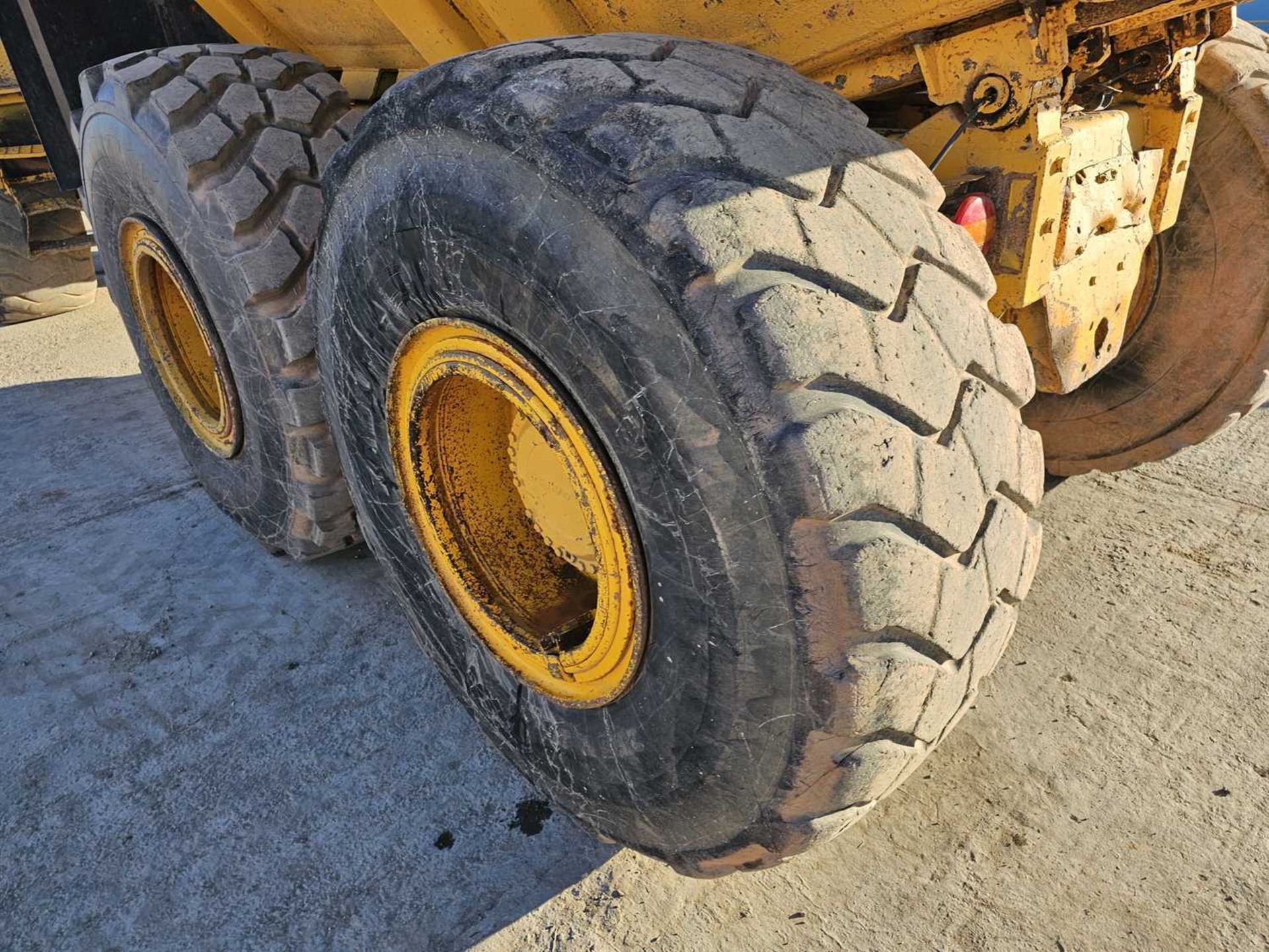 Volvo A25 6x6 Articulated Dumptruck, Reverse Camera - Image 18 of 27