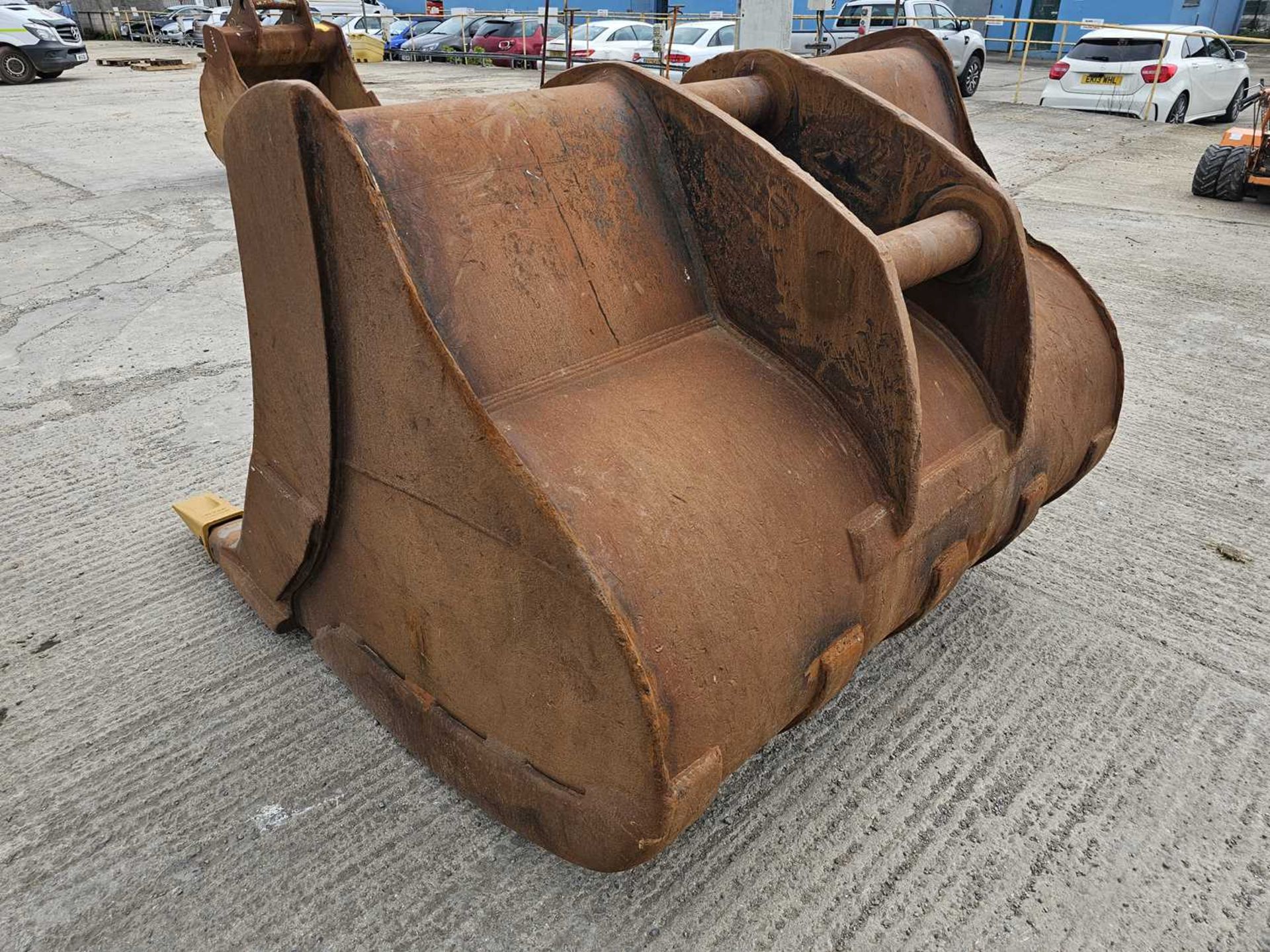 68" Digging Bucket 100mm Pin to suit 40 Ton Excavator - Bild 2 aus 6