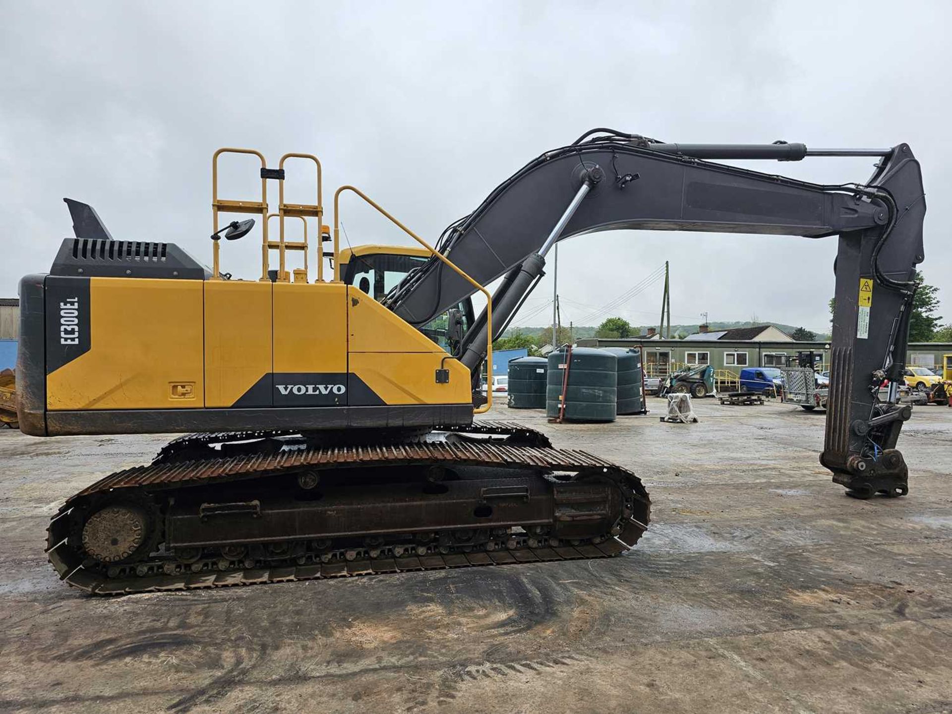 2015 Volvo EC300EL 800mm Steel Tracks, CV, Miller Hydraulic QH, Piped, Auto Lube, Reverse Camera, A/ - Image 6 of 32