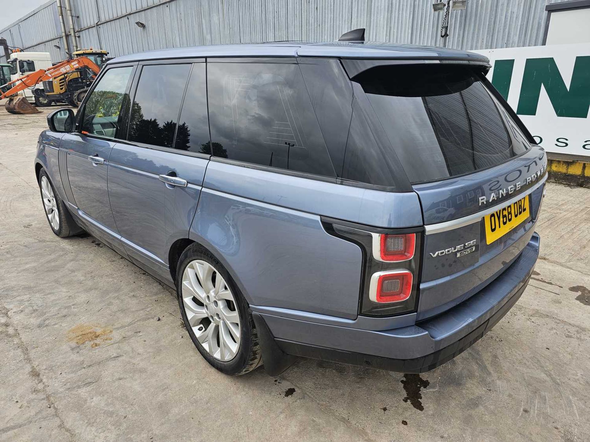 2018 Range Rover Vogue Se SDV8, Auto, Paddle Shift, Sat Nav, Reverse Camera, Parking Sensors, Panora - Image 3 of 27