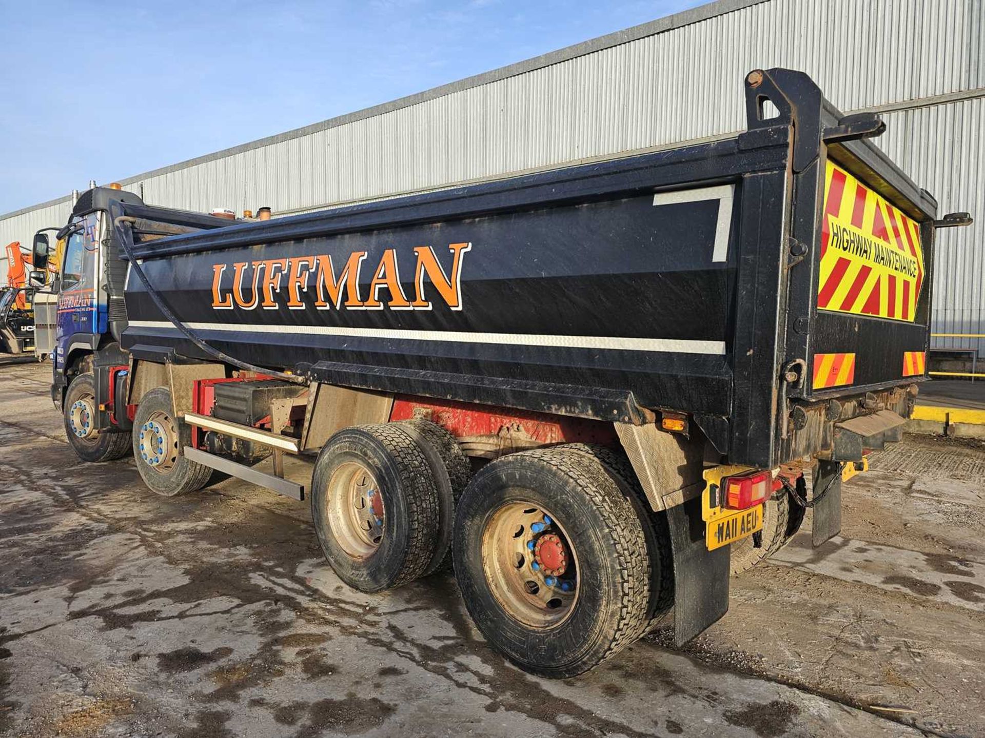 2011 Volvo FM380 8x4 Tipper Lorry, Steel Body, Edbro Gear, Air Tail Gate, Easy Sheet, Reverse Camera - Bild 4 aus 25