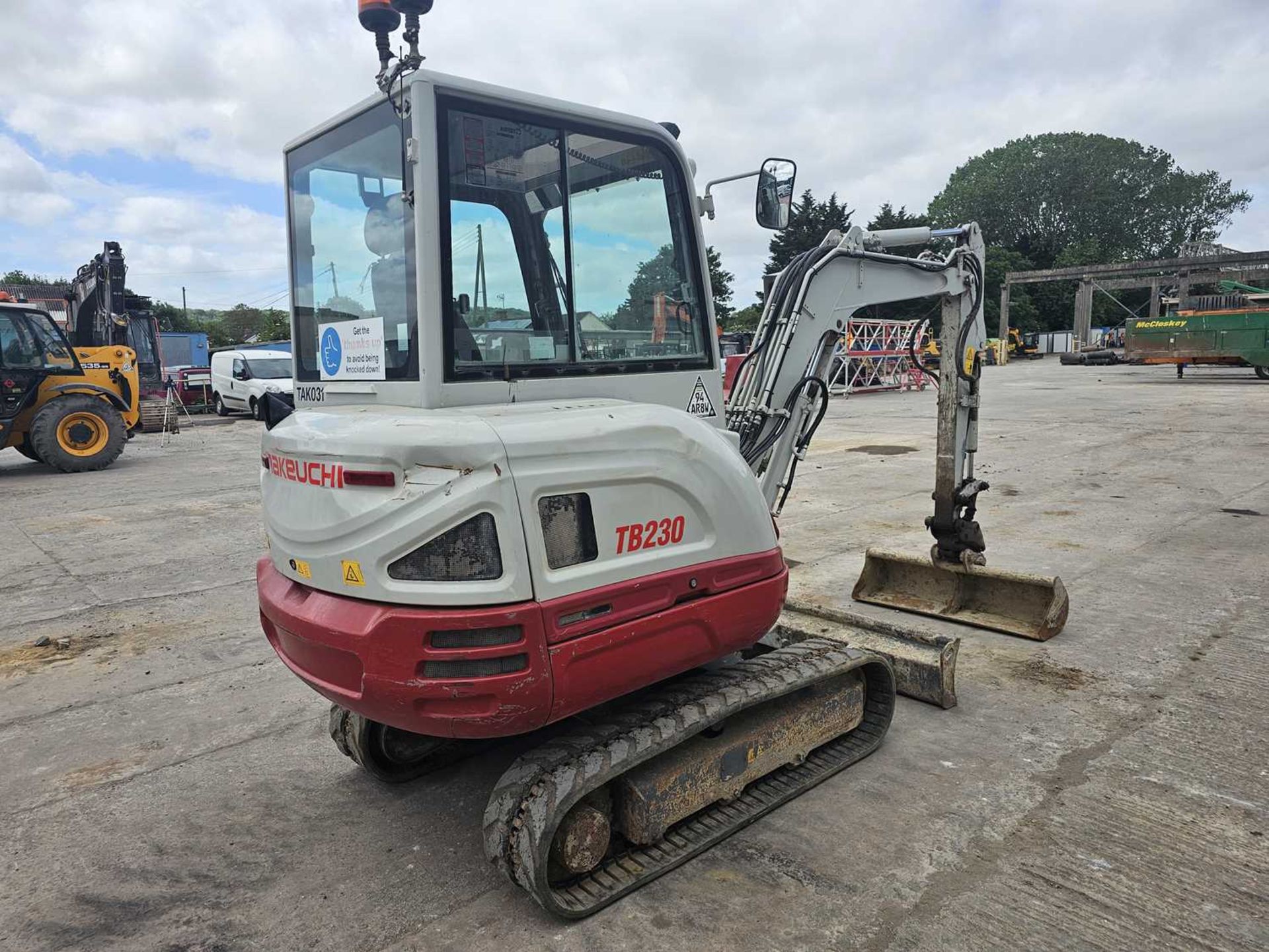 2017 Takeuchi TB230 Rubber Tracks, Blade, Offset, CV, Hill Hydraulic QH, Piped - Image 5 of 34