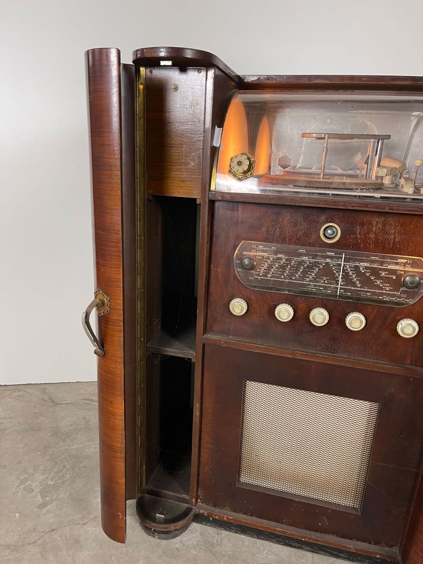 Mid-Fifties Valcke Heule Belgian Coin-Op Radio & Record Player - Bild 10 aus 15