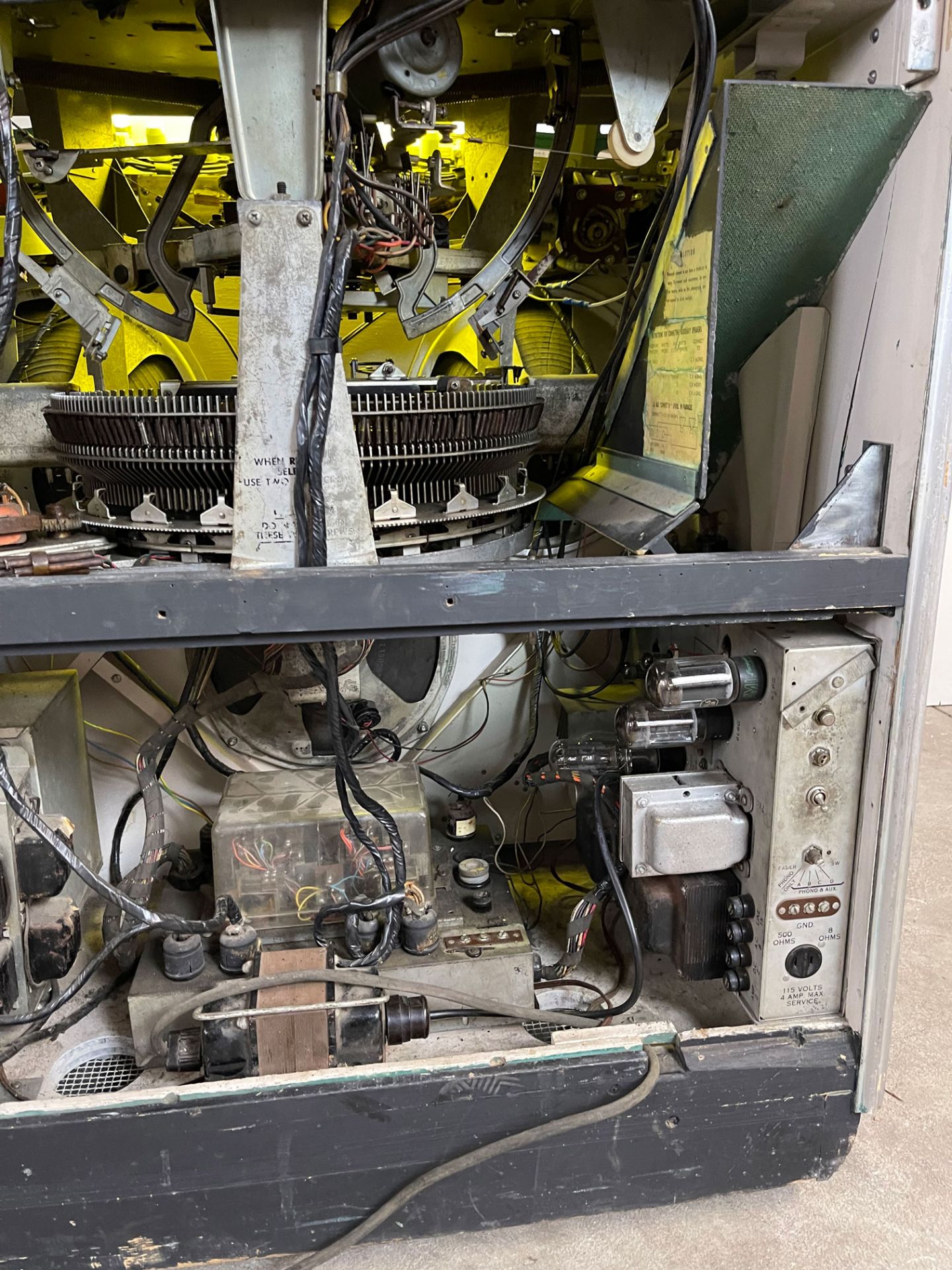 1957 Wurlitzer 2100 Jukebox - Image 11 of 16