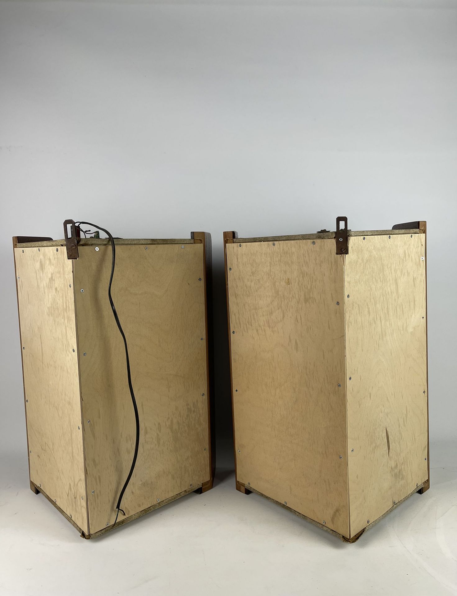 1960s Seeburg Channel 2 Jukebox Corner Speakers - Image 5 of 9