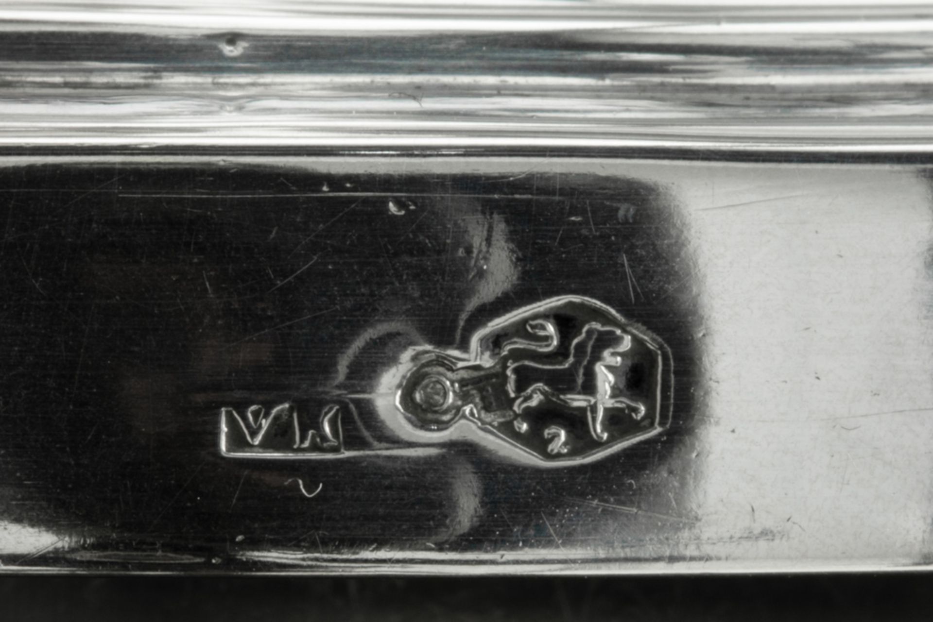 pair of antique Dutch neoclassical candlesticks in marked silver || VAN KEMPEN paar antieke - Bild 6 aus 6