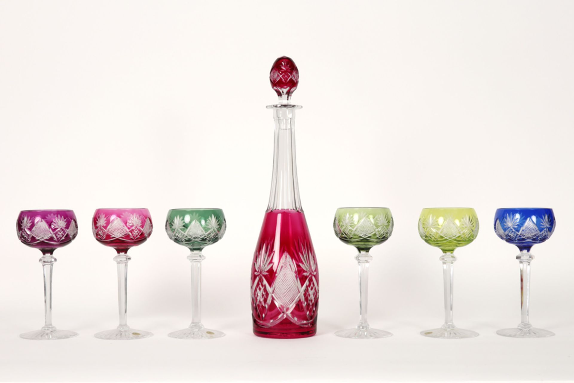 Belgian set of six glasses and a decanter in VSL crystal || Set van zes glazen en een karaf in