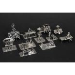 collection of eleven miniatures in marked silver || Lot van elf miniaturen in gemerkt massief zilver