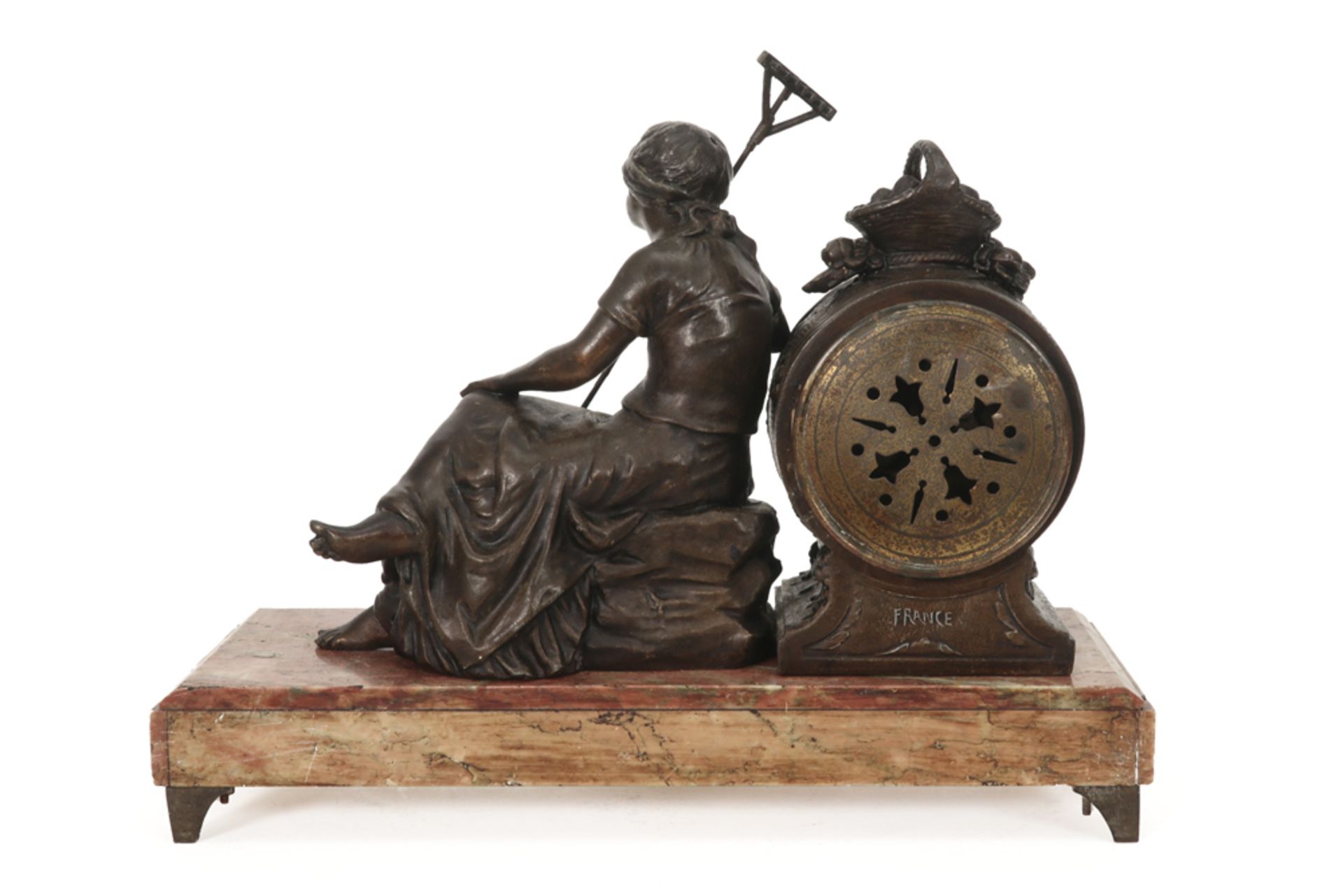 antique clock with its case in metal || Antieke klok met kast in zamac - Image 4 of 5