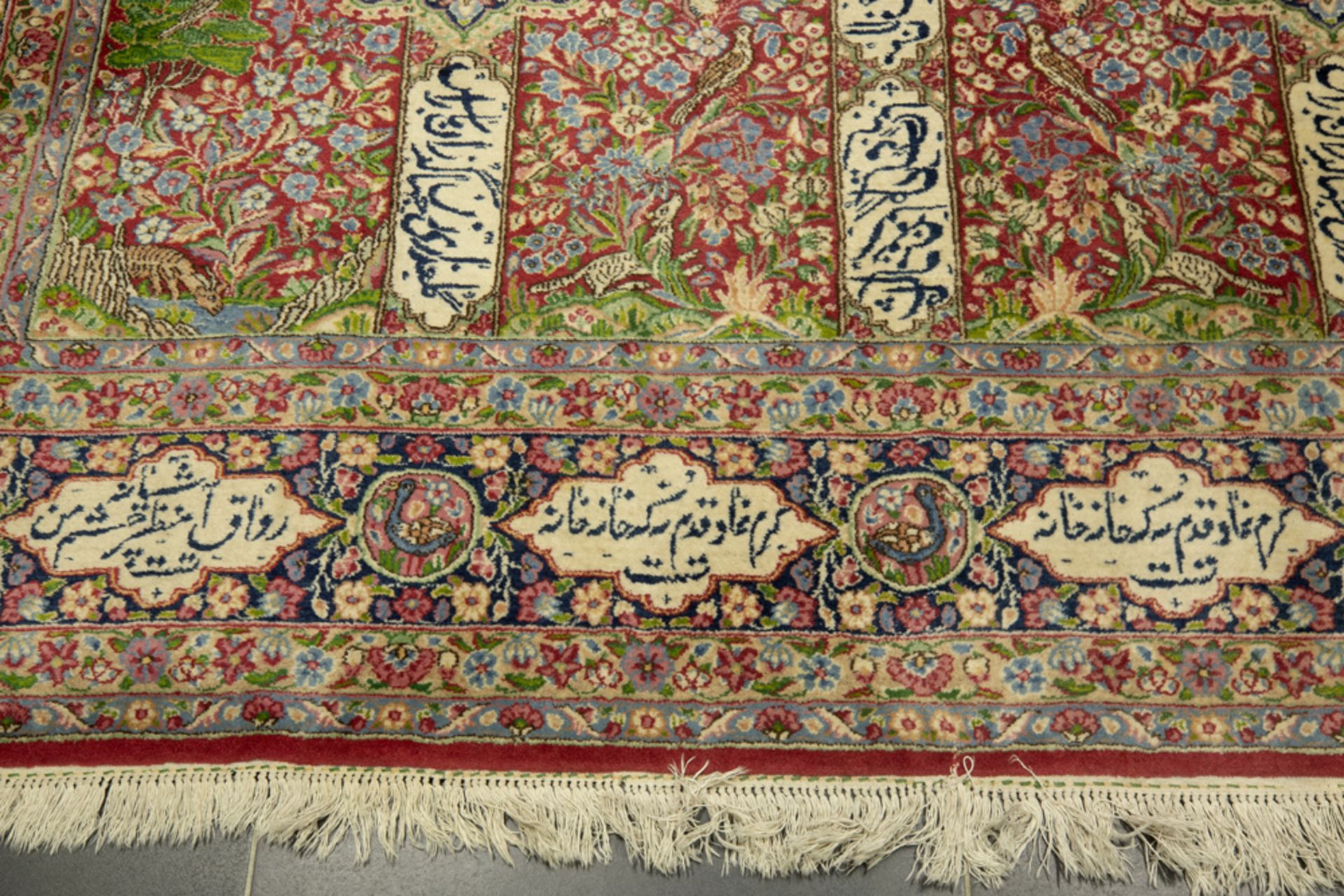 nice old Persian Kerman in wool with scriptures in Arabic || Mooie oude Perzische Kirman met op - Image 3 of 3