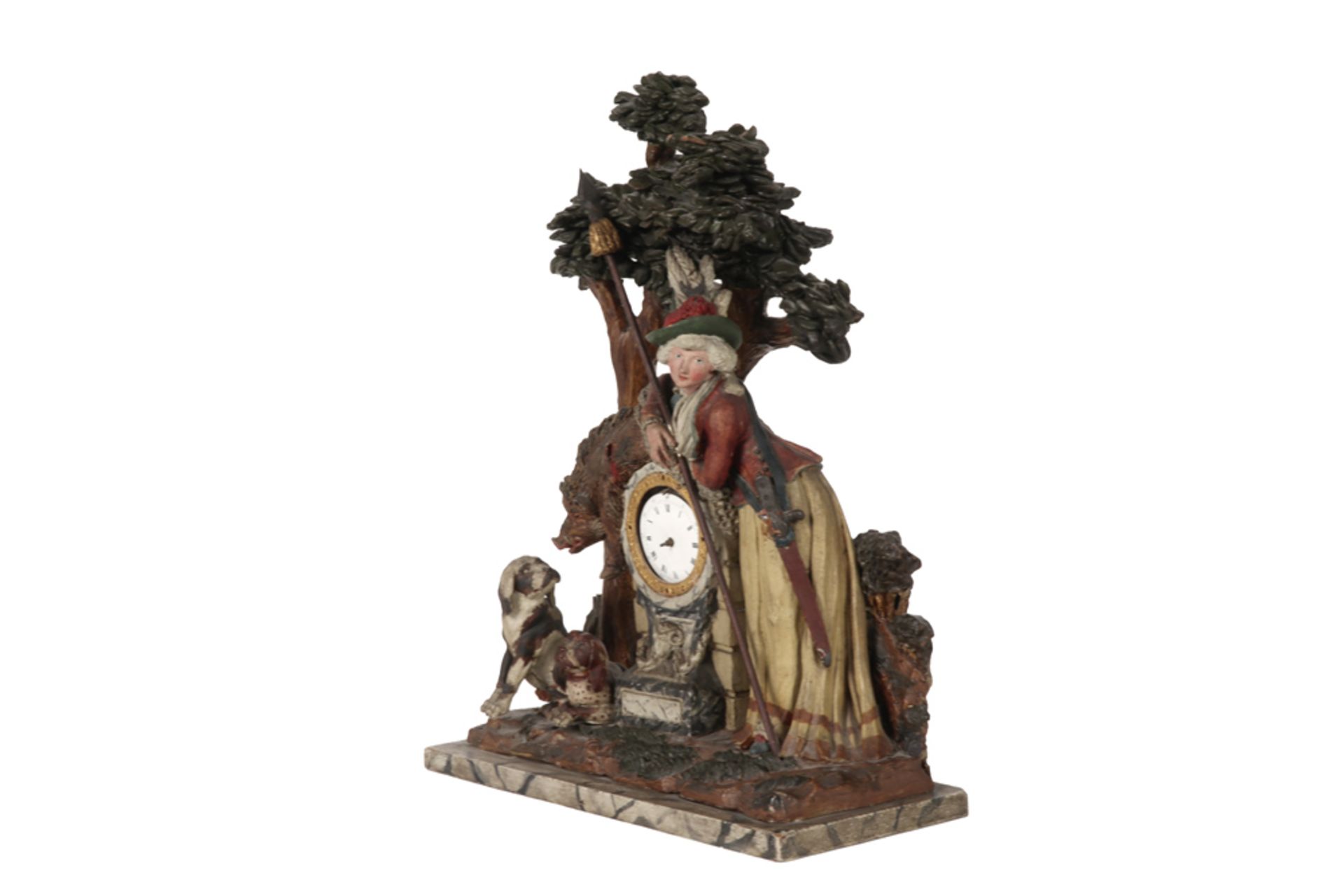 antique "Black Forest" clock with case in polychromed earthenware || Antieke klok uit het Zwarte - Image 2 of 4