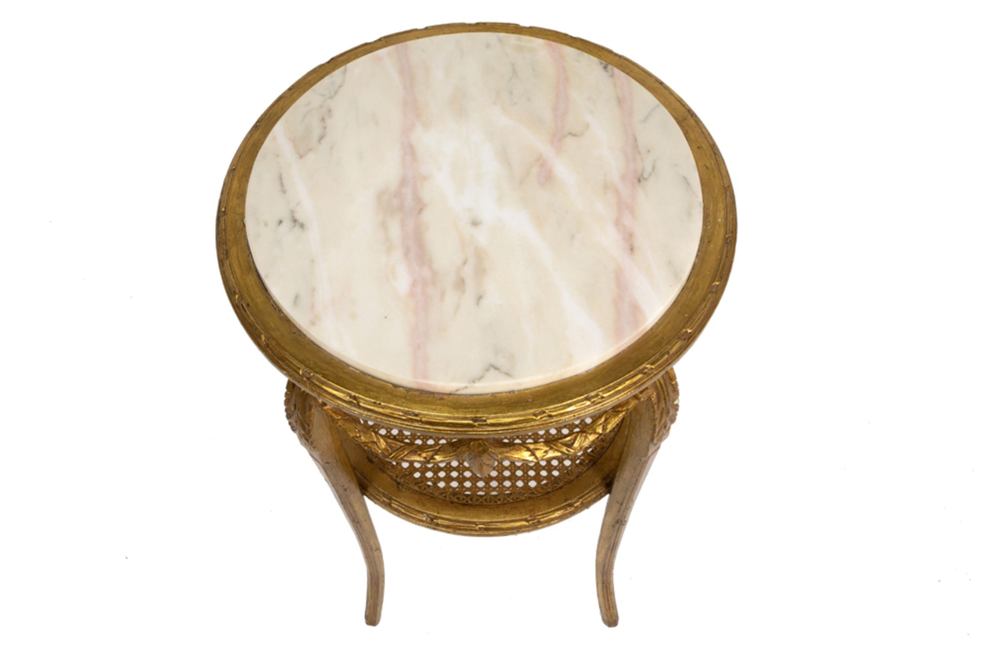 small round neoclassical table in gilded wood with marble top || Ronde neoclassicistisch - Bild 3 aus 3