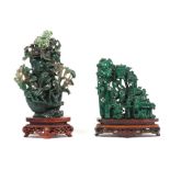 two Chinese sculptures amongst which a lidded vase in jade || Lot van twee Chinese sculpturen