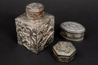 Chinese tea box in silverplated brass with an embossed dragons decor & two small Chinese marked