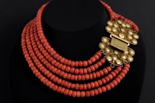 antique necklace with five rows of beads in coral with nice color and with a lock in yellow gold (14
