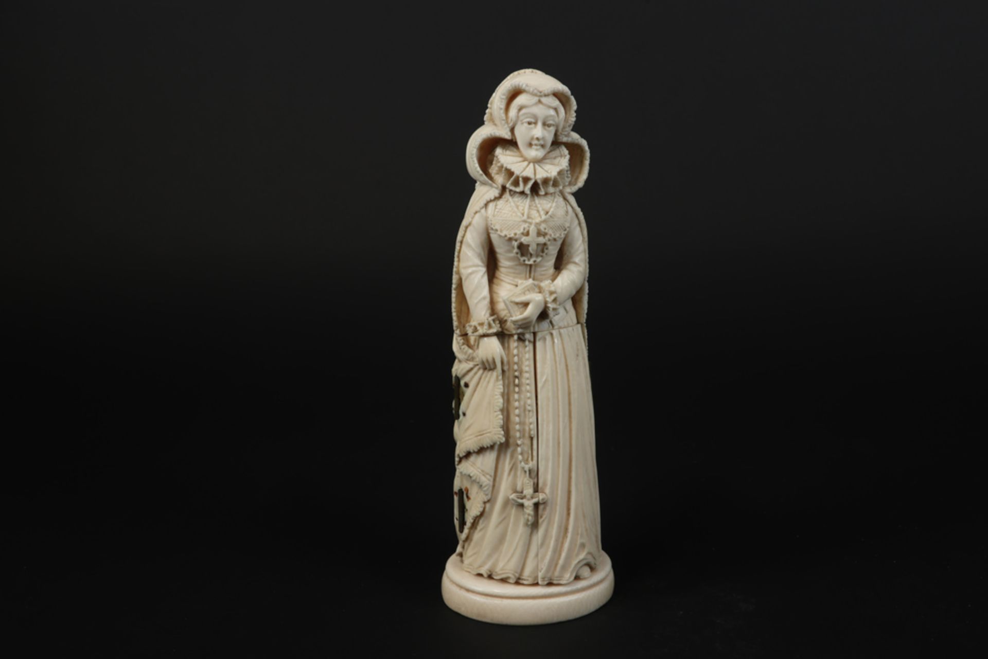 19th Cent European, presumably German, sculpture in ivory depicting Mary Stuart (queen of Scots) ,