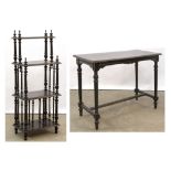 antique what-not and occasional table in ebonized wood || Lot van een antiek partituurrek en een