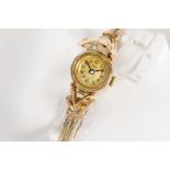 fifties' ladies' wristwatch with case in pink gold (18 carat) with its lid with brilliant cut