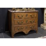 18th Cent. chest of drawers in marquetry with three drawers with bronze grips and with a marble