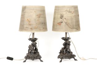 pair of Christofle marked table lamps with their base in silverplated bronze || CHRISTOFLE paar