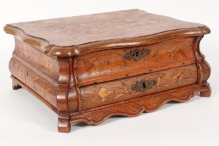 18th Cent. Dutch Louis XV style documents box in marquetry || Achttiende eeuws Hollands Lodewijk XV-