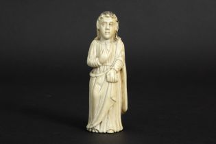 small 17th/18th Cent. presumably Inodo-Portuguese bone "Saint" sculpture || Kleine zeventiende