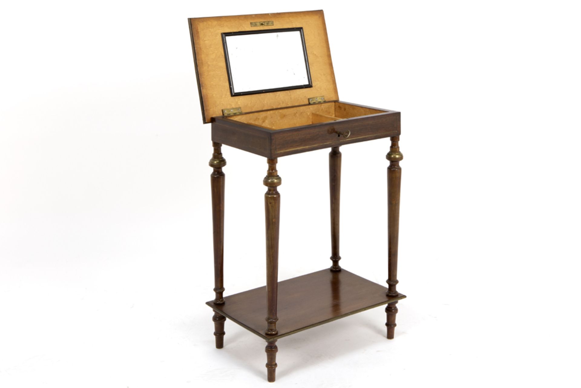 antique sewing table in mahogany with copper inlay || Antiek neoclassicistisch naaitafeltje in - Image 2 of 3