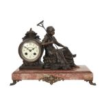 antique clock with its case in metal || Antieke klok met kast in zamac