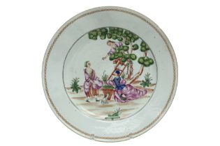 18th Cent. Chinese "Cherry Pickers" plate in porcelain with a typical polychrome decor || Achttiende