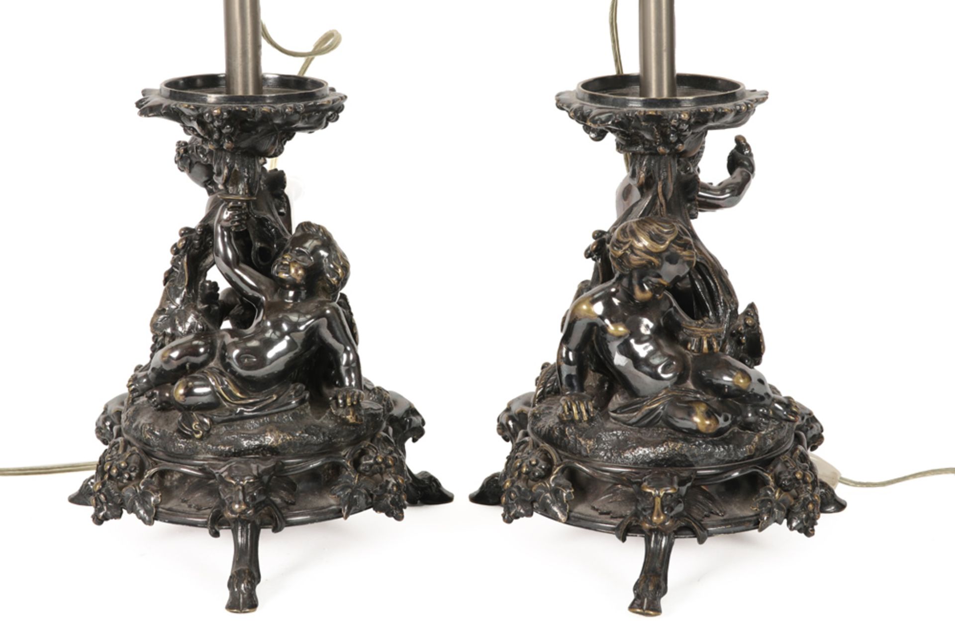 pair of Christofle marked table lamps with their base in silverplated bronze || CHRISTOFLE paar - Image 3 of 4