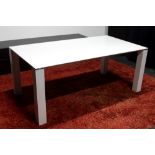Jean-Pierre Audebert design "Dente" table in white lacquered metal and glass - by Jori || JEAN-