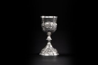 Jewish baroque style glass in silver || Joods bekertje in massief zilver met barokke ornamentiek -