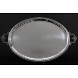 Belgian oval (dinner) tray in marked silver || Ovale Belgische dienplateau in massief zilver,