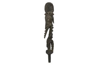 Papua New Guinea Sepikflute stopper in wood with inlaid eyes || PAPOEASIE NIEUW - GUINEA - SEPIK "