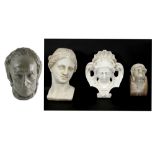 four plaster sculptures || Lot met gipsen items : drie wandsculpturen en een dodenmasker,
