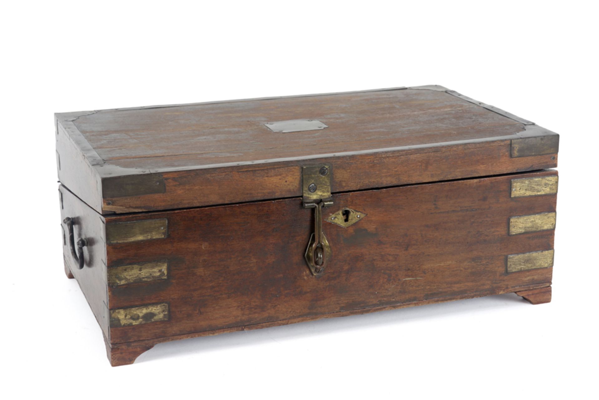 antique British-colonial writing box || Antieke Engels-koloniale schrijfkist in een exotische