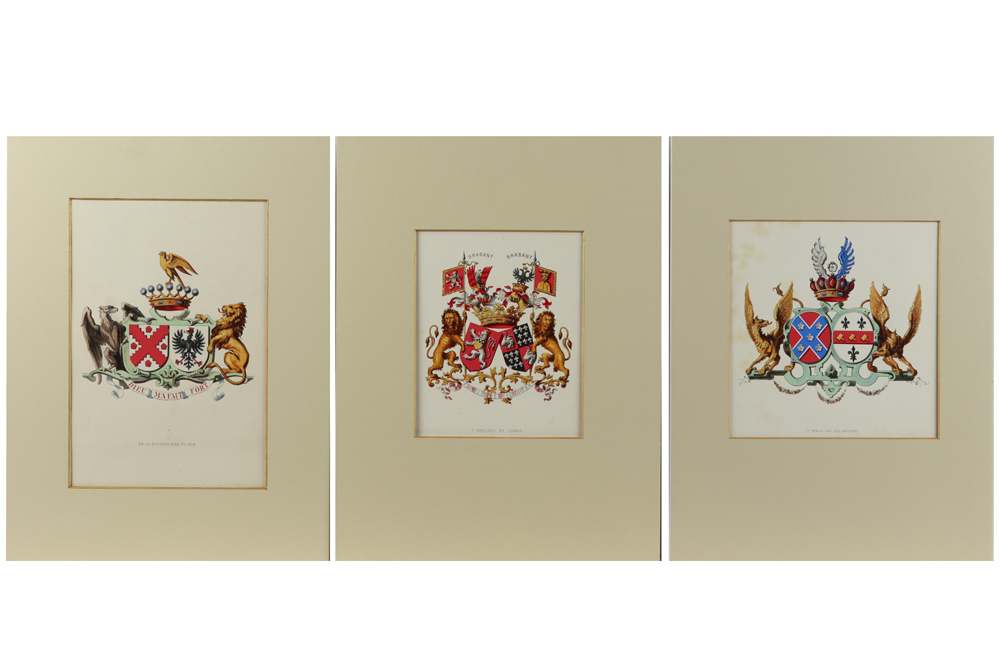 15 coloured engravings with crests || Lot van 15 ingekleurde gravures met wapenschilden - Image 2 of 6