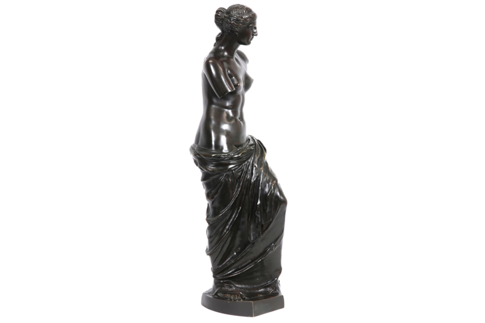 antique "Venus" sculpture in bronze signed Sauvage (= Charles Gabriel Lemire) || SAUVAGE - voor - Image 2 of 5