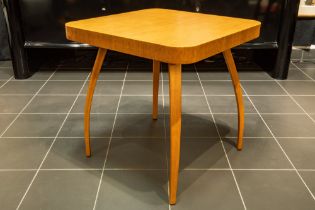 Jendrich Halabala "Spider Table" with model H-259 to be dated between 1940 and 1950 and made by UP