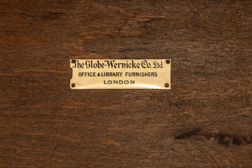"Globe Wernicke - London" marked bookcase || GLOBE WERNICKE - LONDON bibliotheekje met drie - Image 3 of 3