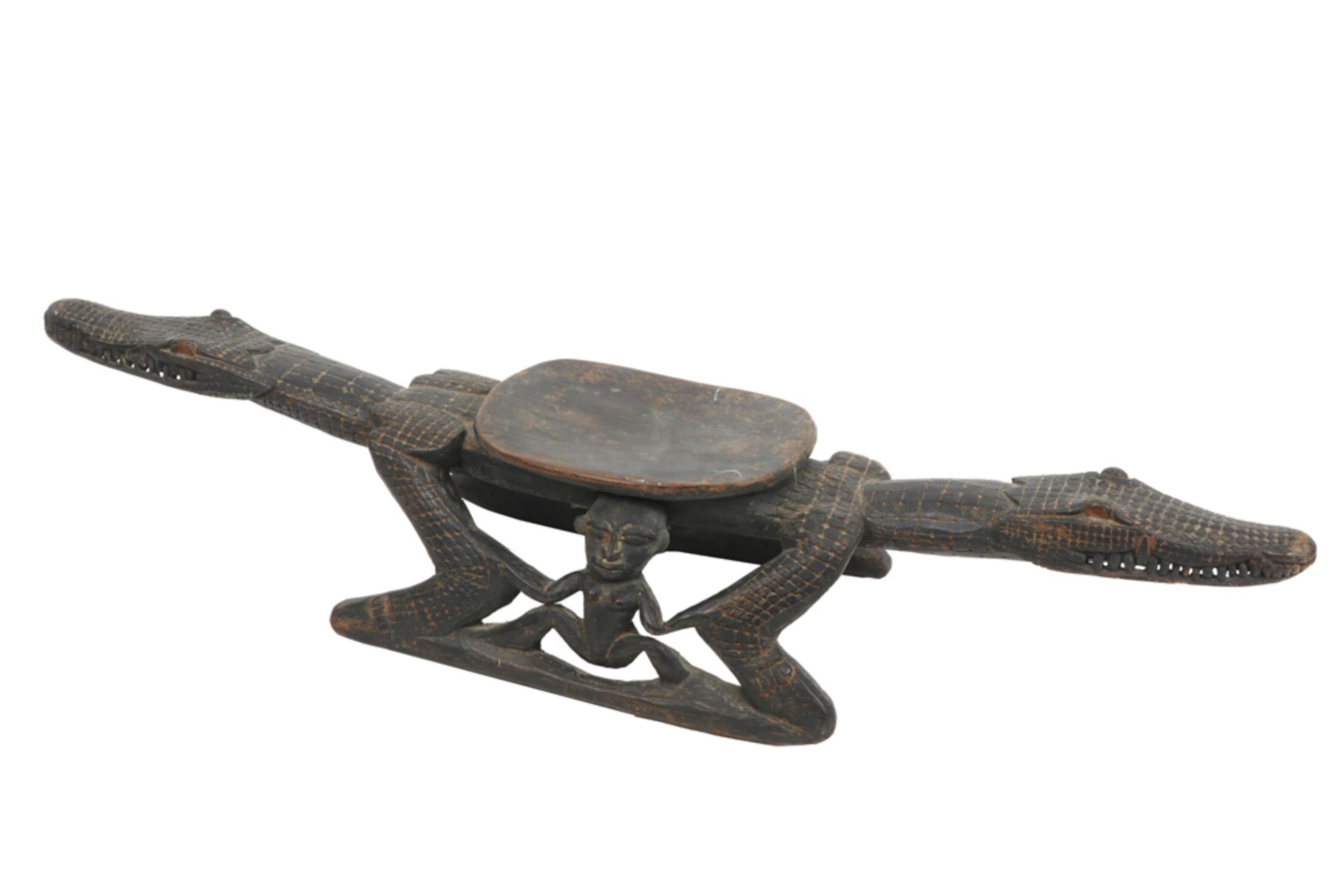 Papua New Guinean Middle Sepik Men's House stool in wood with a nice patina || PAPOEASIE NIEUW - - Image 3 of 3
