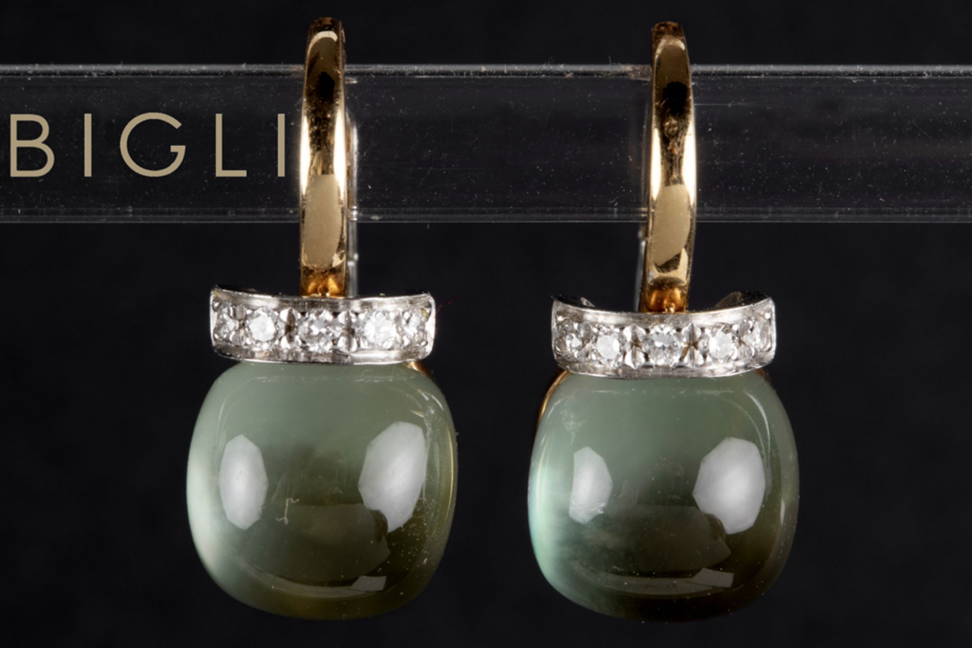 pair of Bigli marked earrings in white and pink gold (18 carat) with a semi-precious cabochon cut