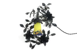 Müller frêres Lunéville signed Art Deco wall light in wrought iron and pâte de verre || MÜLLER