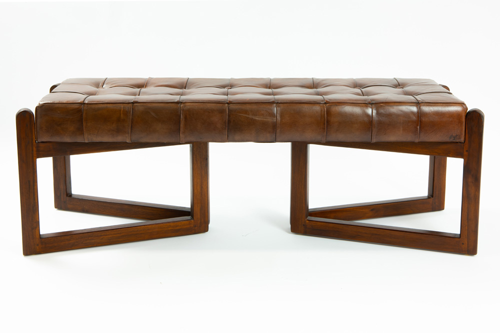 Olivier De Schrijver signed "Victory" design settee in brown leather and wood || DE SCHRIJVER - Image 2 of 4