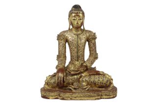 antique Burmese Mandalay period "Buddha" sculpture in gilded wood with inlay of glass || Antieke