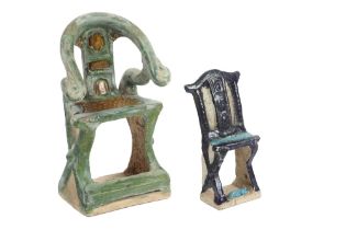 two Chinese Ming period tomb furniture items (chairs) in glazed earthenware || CHINA - MING-DYNASTIE