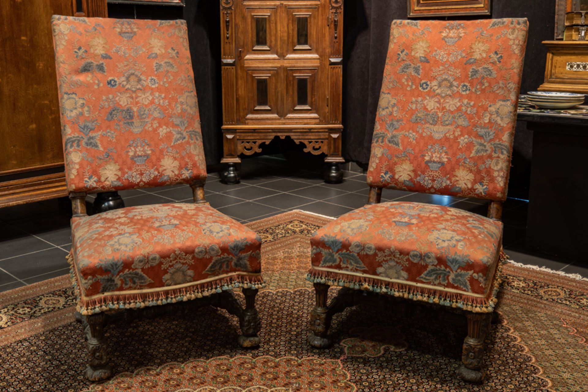 pair of 17th/18th Cent. Louis XIV "Mazarin" chairs || Paar zeventiende/achttiende eeuwse